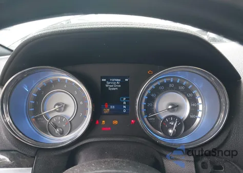 2014 Chrysler 300C Awd from USA, damaged, VIN 2C3CCAKT4EH139119